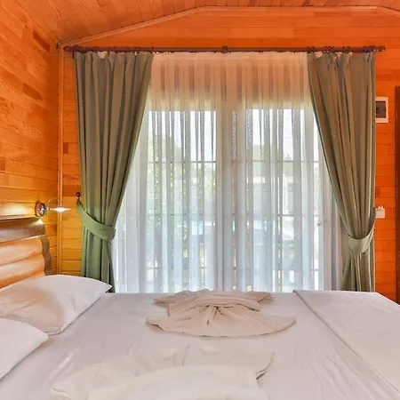 Aparthotel Dolunay *